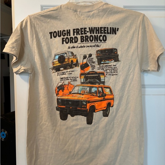 Men’s Ford Bronco Graphic Tee Shirt, Tough Free-Wheelin , Size Medium - Picture 3 of 4